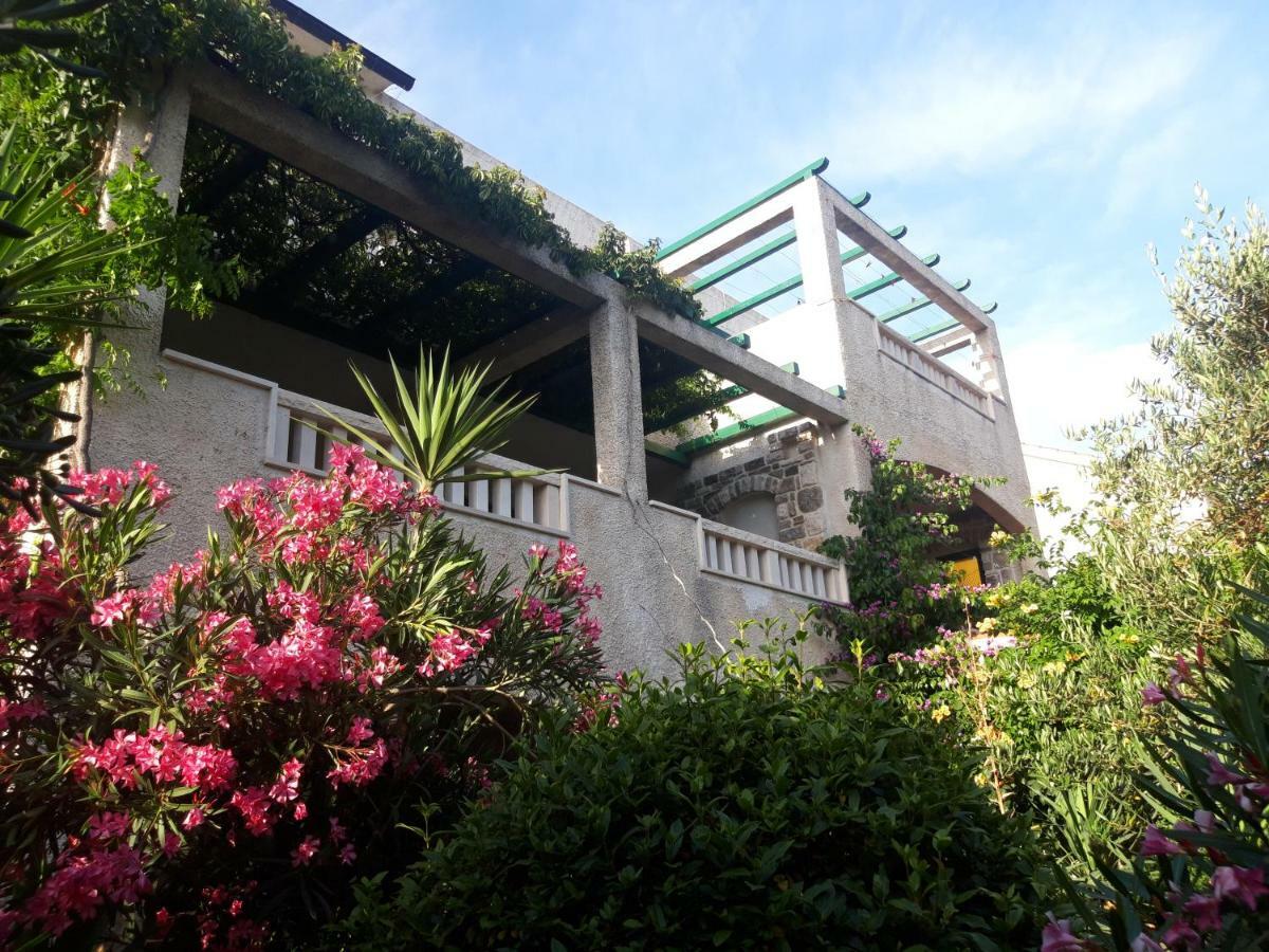 Apartments Radic Bol Ngoại thất bức ảnh